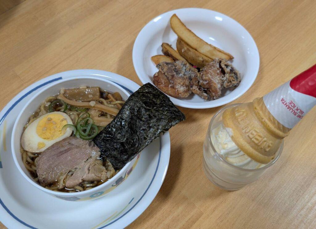 お子様セット半ラーメン